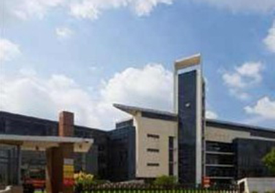 上海市尚德实验学校-VRV工程